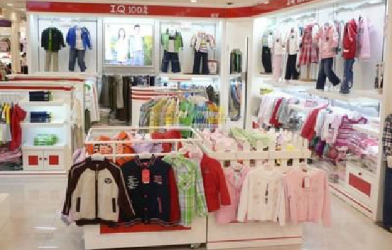 开化店面装修风格确定。